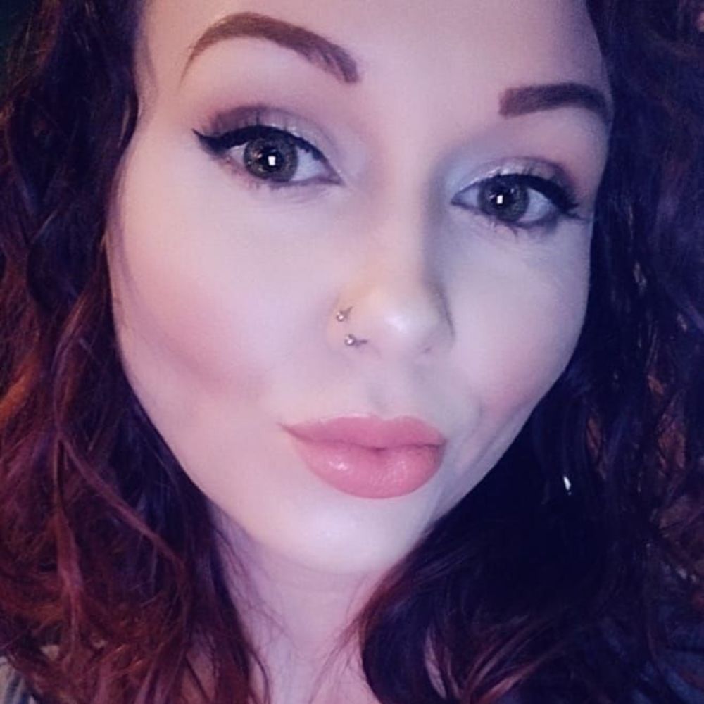 Meet your Posher, Lucy